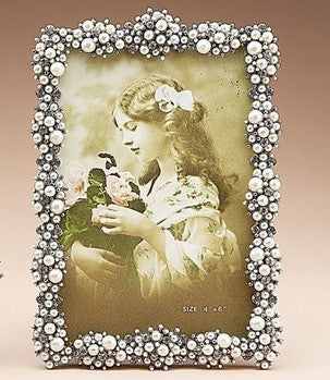 Pearl and White Crystal Frame - 8x10